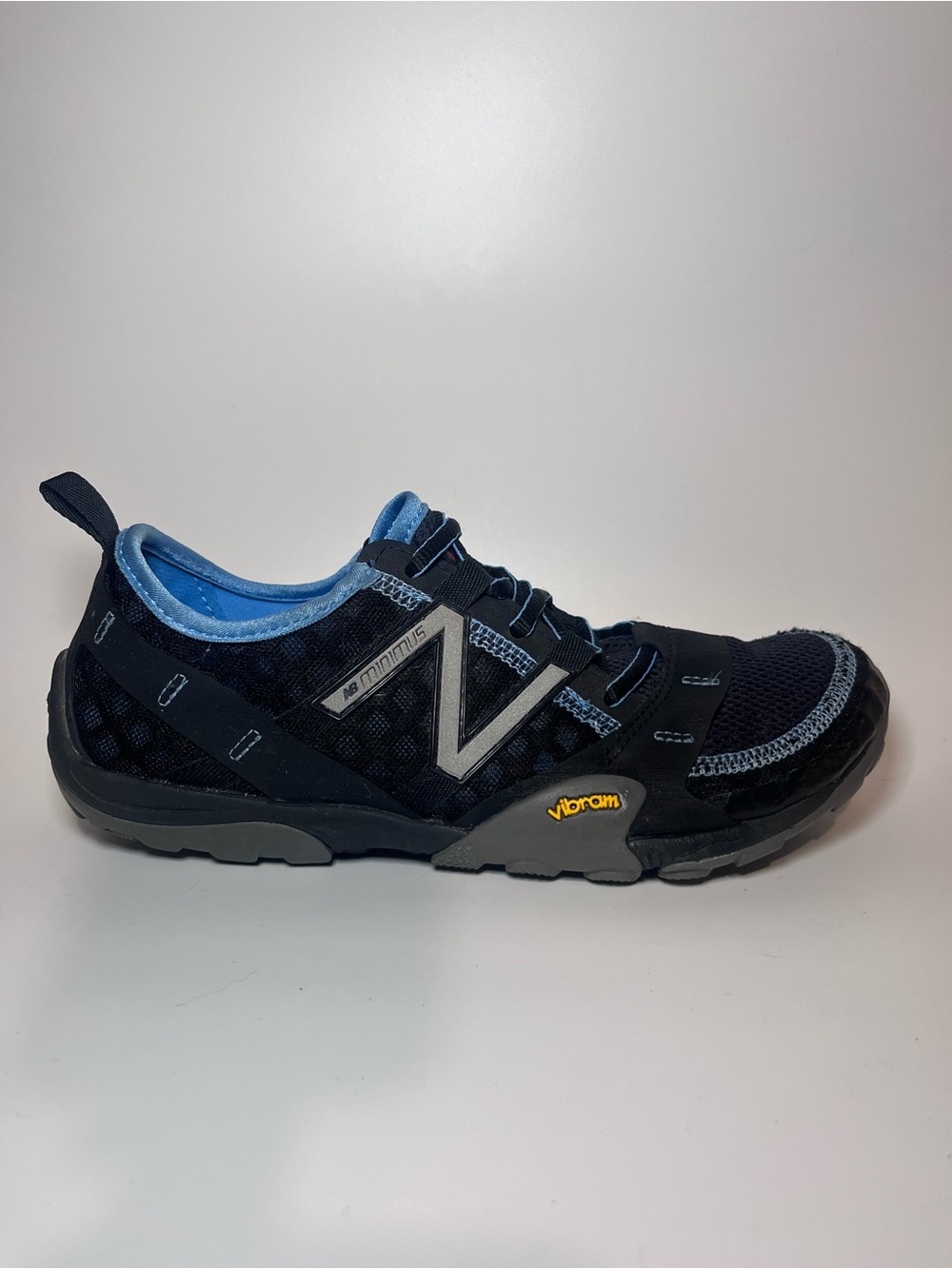 New Balance Women's Minimus Trail 10v1 Barefoot Vibram Size 8.5 | Trail Running|